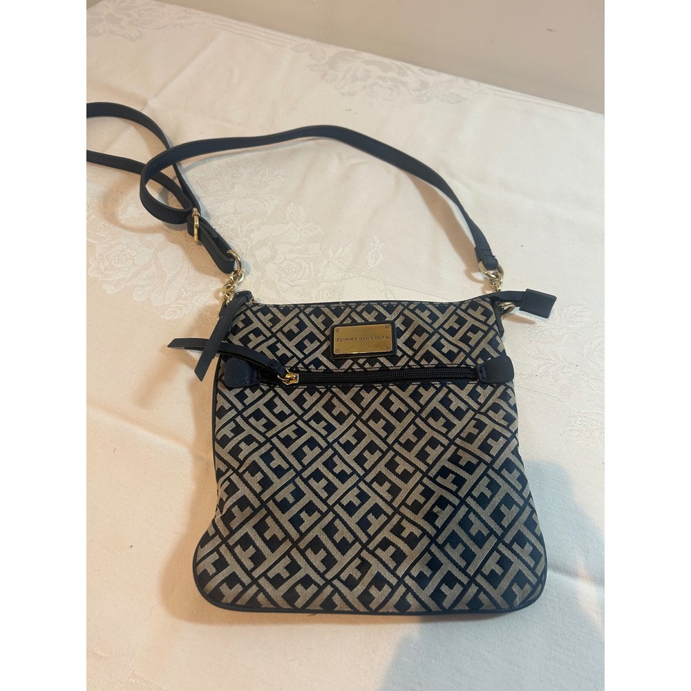 Tommy Hilfiger Crossbody‎ Bag Purse Monogram Logo Beige Black